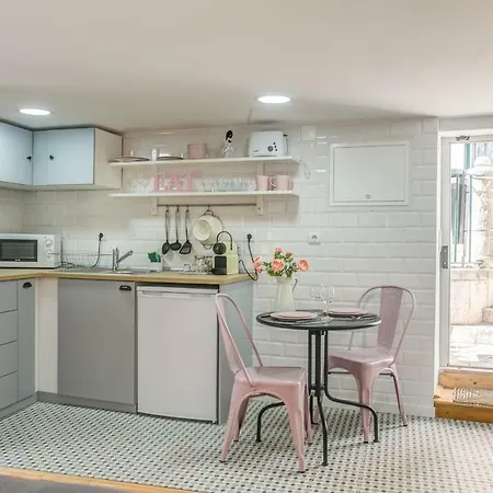 Alfama Chic Castelo Picao Apartment